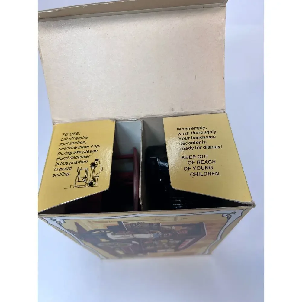 Avon Vintage Avon Country Vendor Wild Country After Shave 5oz. New in Box